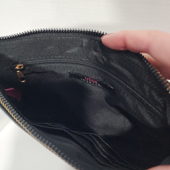 Trina Turk Multicolor Floral Wristlet Purse and CardHolder Boxed Gift Set NWT - Picture 4 of 5